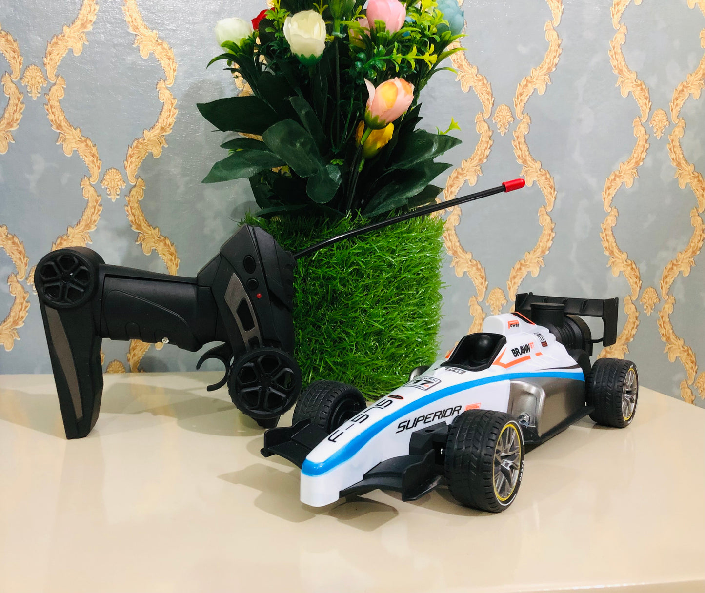 Speed One RC Formula Remote Control Car With Lights And Smoke